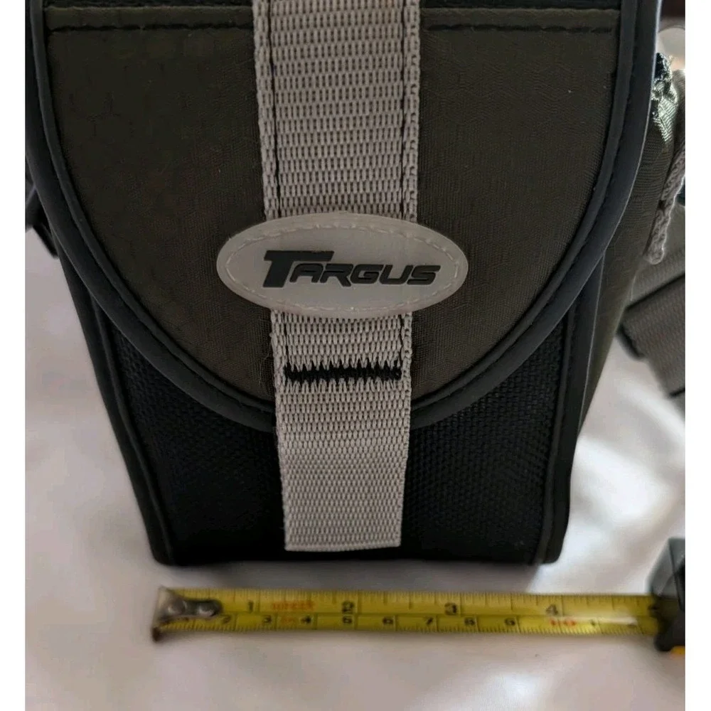 Targus Padded Over Shoulder Travel Camera Bag Case